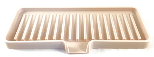 Silicone Soap Dish Tray and Sponge Holder with Drain Chute, Rectangular, Kitchen and Bathroom Sink Organizer (Sand Dollar, 9"x3.5") - color: Sand Dollar, size: (MD) 9"x3.5"