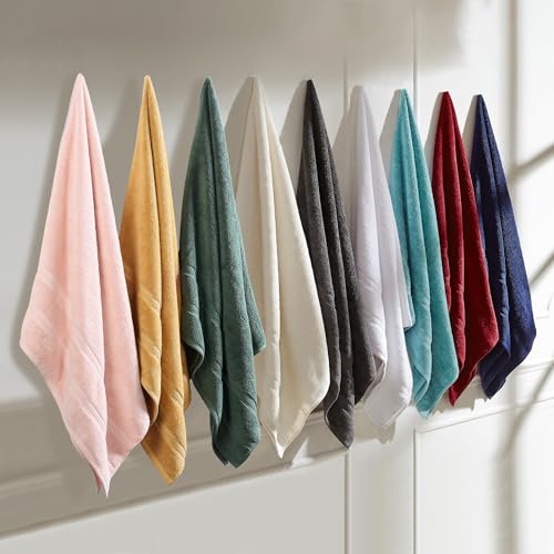 Superior Cotton 8-Piece Towel Set, Soft Plush Essential Towels for Bathroom, Shower, Gym, Spa, Salon, Decor, Includes 2 Bath, 2 Hand, and 4 Face Towels, Zero Twist, Smart Dry Collection, Gold