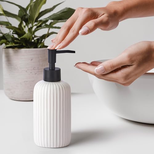 Hand Soap Dispenser Bathroom Accessories, 15oz Ceramic Dish Soap Dispenser for Kitchen Sink, Refillable Liquid Pump Bottle for Shampoo, Lotion, Conditioner, Black White Bathroom Decor - color: Ribbed-white