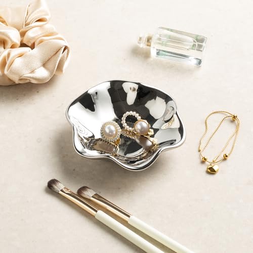Ceramic Lotus Leaf Trinket Dish, Ring Holder for Jewelry | Keeps earrings, necklaces, keys, and keepsakes handy on vanities or nightstands, a sweet gift for moms, sisters, and friends - color: Electroplated silver