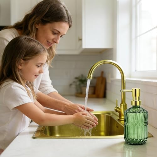 Green Glass Soap Dispenser (15.4 Oz, 1 Pack), Dish Soap Dispenser with Golden Rust Proof Pump for Kitchen Sink, Refillable Bathroom Hand Soap Lotion Dispenser - color: Green