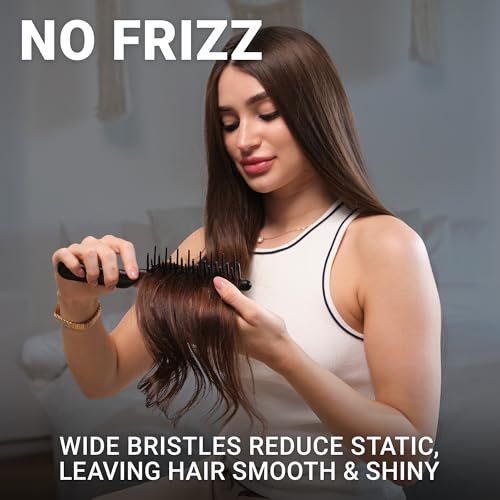 Janeke J-Brush Detangling Comb for Curly and Wavy Hair – Wide Tooth J-Shape Brush for Wet and Dry Use – Anti-Frizz, Lightweight and Gentle on Scalp – Made in Italy Professional Styling Tool (Black) - color: Black/JBrush