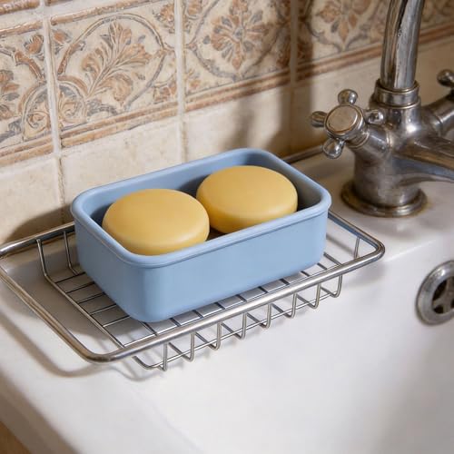 Silicone Travel Soap Case, Leak-Proof Soap Container with Drain Pad, Blue | Silicone Soap Holder, Travel Soap Case, Leak-Proof Soap Box, Removable Drain Tray, Portable Soap Container, Gym & Camping Use - color: Light Blue