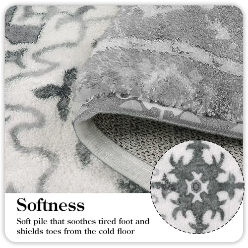 Uphome Boho Vintage Bathroom Rugs Gray Non-Slip Soft Bath Mat Machine Washable Oriental Small Bath Rug Traditional Tribal Floral Bath Mats for Sink Shower Doorway Tub, 18x25 inch - color: Grey, size: 18x25 inch