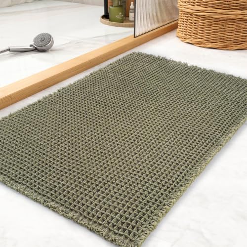 tchdio Waffle Bath Mat Rug, Super Absorbent Non Slip Bath Mats Ultra Soft Bathmat Machine Washable Bathroom Rugs with Tassels, Bath Rugs for Bathroom Floor Beside Tub, 20" x 32", Green - color: Green, size: 20" x 32"