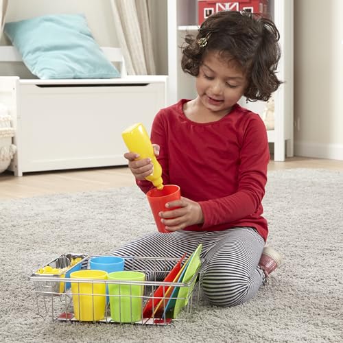 Melissa & Doug Wash and Dry Dish Set - 24 Pieces Kids Play Dishes, Play Kitchen Accessories, Toy Dishes for Kids Kitchen Ages 3+