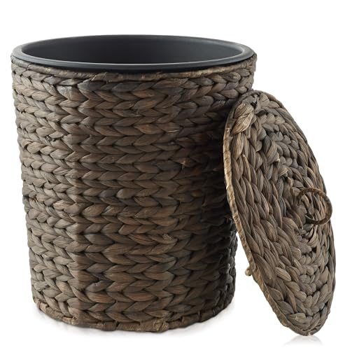 Casafield Water Hyacinth Trash Can with Lid and Liner - Espresso Brown, Woven Wicker Waste Basket for Bathroom, Bedroom, Laundry Room, Home Office