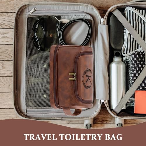 Personalized Gifts Travel Toiletry Bag for Men, Engraved Initial PU Leather Waterproof Shaving Bag, Groomsmen Present Christmas Birthday Gifts for Men Dad Husband Son Boyfriend, Reddish Brown P - color: Reddish Brown, style: P