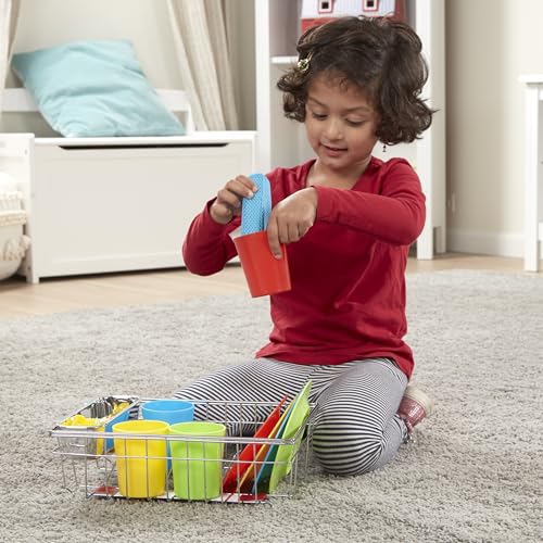 Melissa & Doug Wash and Dry Dish Set - 24 Pieces Kids Play Dishes, Play Kitchen Accessories, Toy Dishes for Kids Kitchen Ages 3+