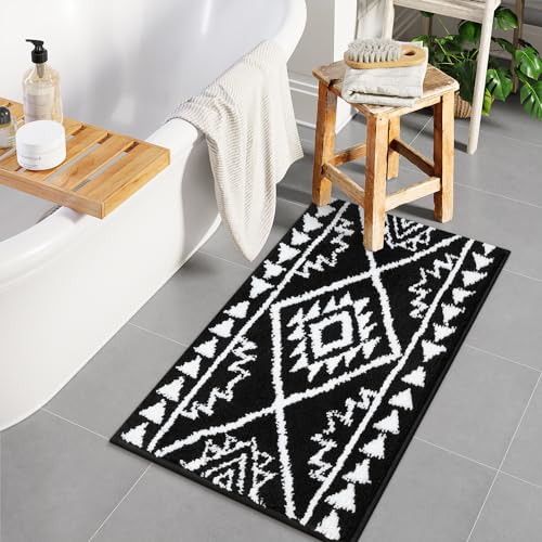 Uphome Boho Bathroom Rugs Black Tribal Bath Mat Western Non-Slip Absorbent Bath Rug Plush Soft Farmhouse Geometric Bathroom Floor Mat for Shower Toilet Tub, 18x26 inch - size: 18x26 inch