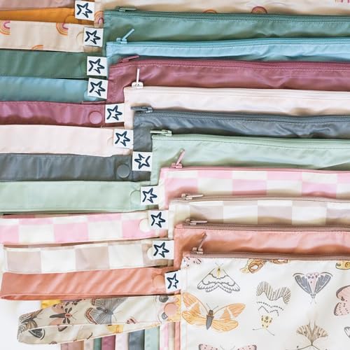 Tiny Twinkle Mess Proof Wet Bags | 2-Pack Reusable Waterproof Wet Bags for Swimsuits | Baby Clothes | Travel & Diaper Bag (Boho Rainbow) - color: Boho Rainbow, size: 2 Pack