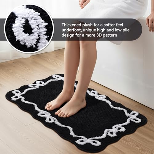 TRUEDAYS Black Scalloped Bath Mat - Cute Bow Bathroom Rugs Small Non Slip Bath Mat, Soft & Absorbent Bath Rugs for Bathroom Decor, Tub, Vanity Floor - color: Black Scalloped Bow