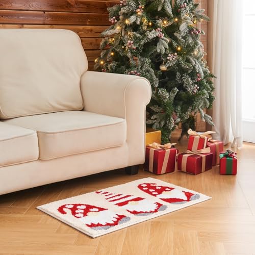 Douceur Christmas Gnome Bathroom Rugs, Cute Beige Bath Mat, Soft and Absorbent Washable Bath Rugs 24"X16" - color: Christmas Gnome-beige, size: 1'4" x 2' (Rectangular)