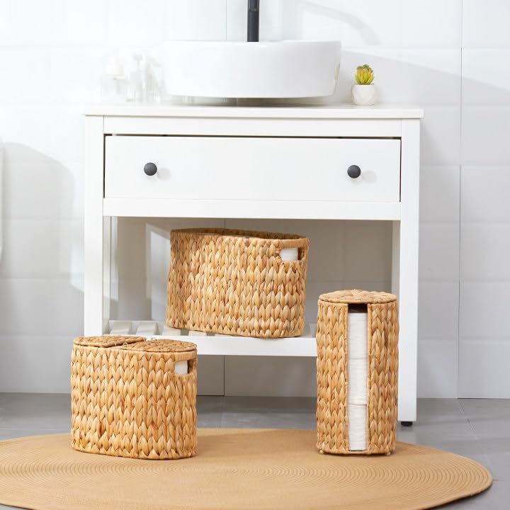 Toilet Paper Storage Basket, Water Hyacinth Wicker Storage Holder for 6 Rolls Toilet Paper with Built-in Handles - size: for 6 Rolls